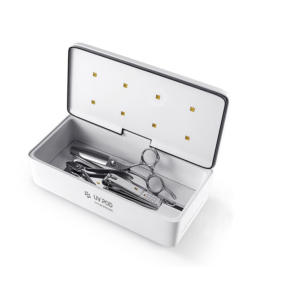 The Best UV Light Sterilizer Options for Phones, Keys, and More